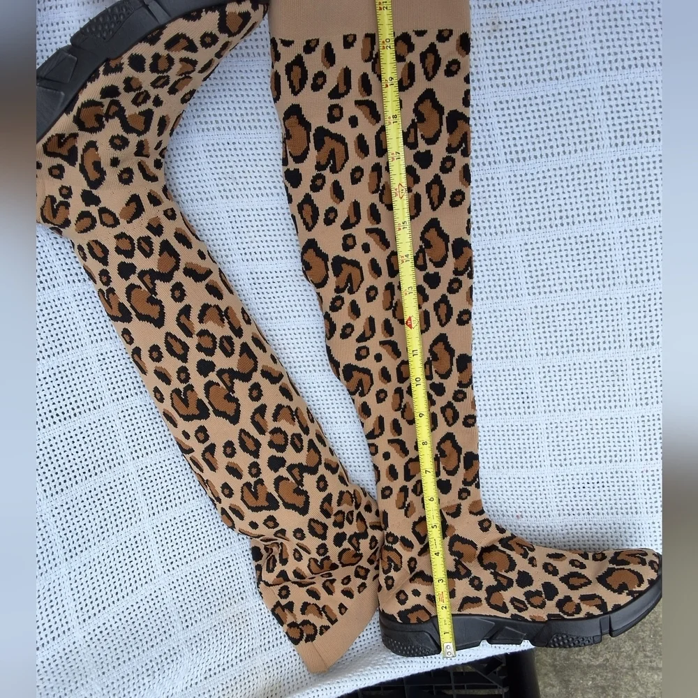 Avaline Leopard Print Knee High Stretch Boots Womens Size 10 Pull On New In Box - Picture 5 of 10